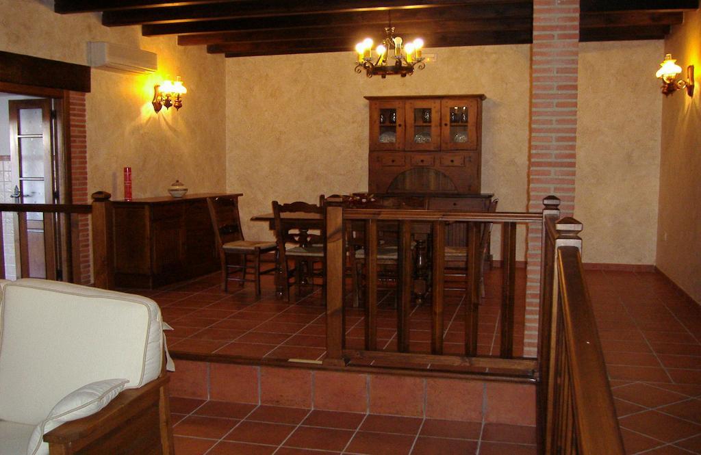 Casa Rural Tia Tomasa مالبارتيدا دي بلاسينثيا الغرفة الصورة