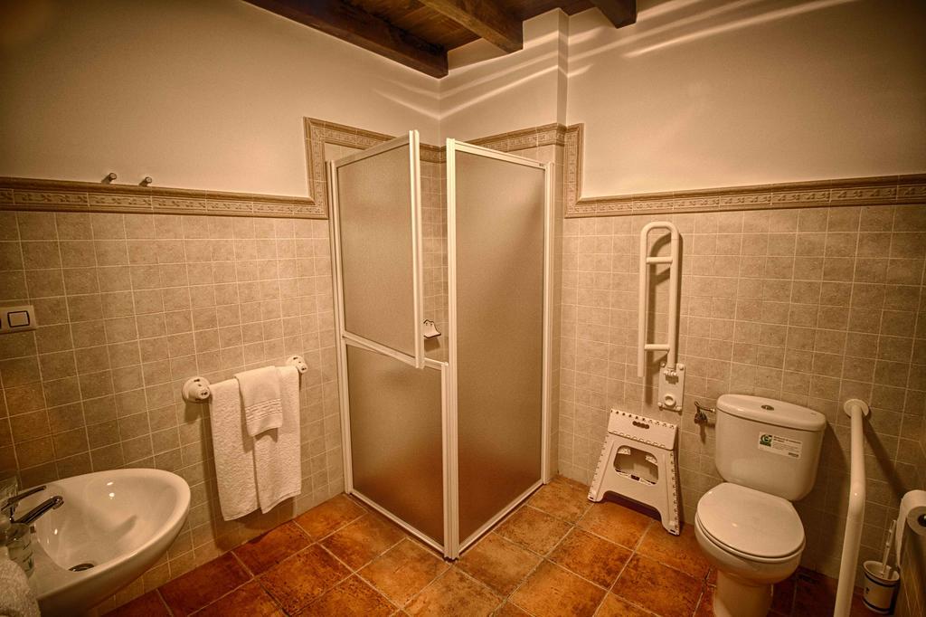 Casa Rural Tia Tomasa مالبارتيدا دي بلاسينثيا المظهر الخارجي الصورة